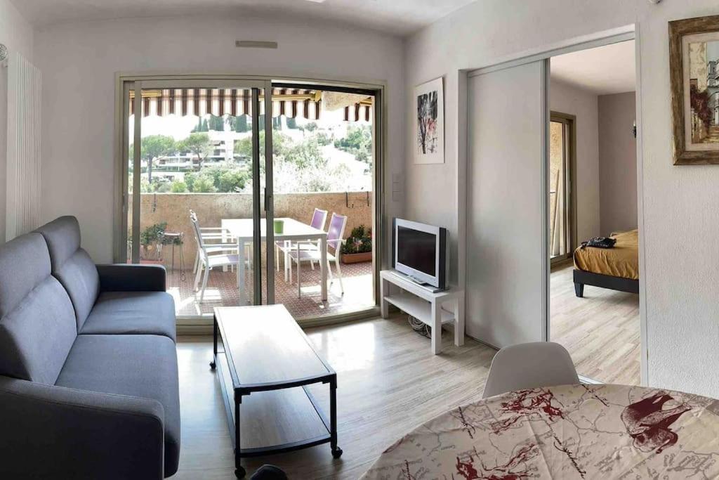 Appartement 2 Pieces 6Mn A Pied Du Centre Vence Exterior photo